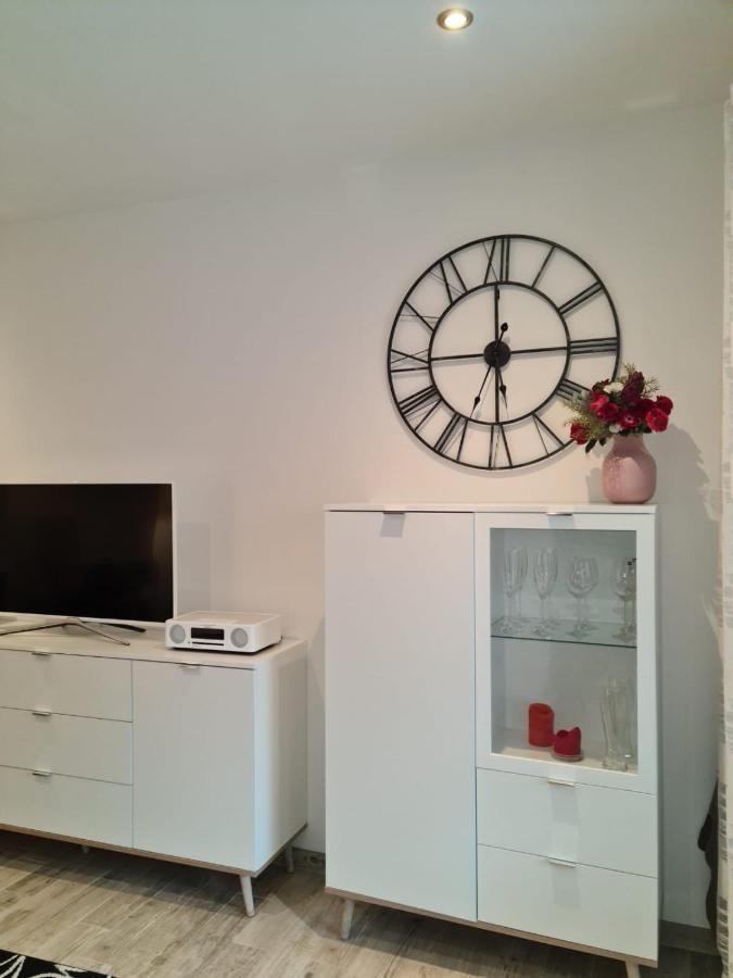 Erdgeschoss Wohnung Watt'N Meer Mit Garten In Dangast 瓦雷尔 外观 照片